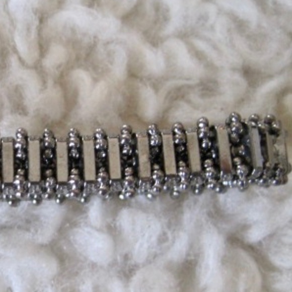 Gun Plated Metal Rhinestone Stretch Bracelet - Picture 3 of 3